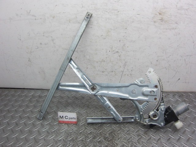 【即決】スズキ アルト HA36S 右フロントドアレギュレーター 83430-74P10 運転席側拍卖