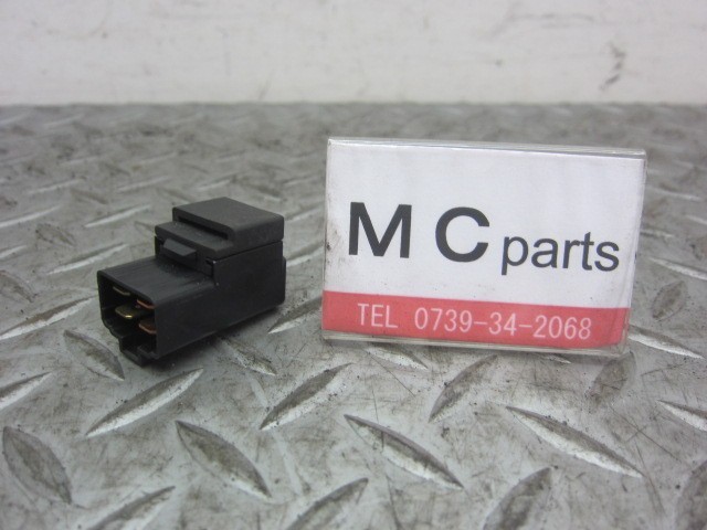 スズキ スカイウェイブ250 CJ41A ウインカーリレー 拍卖