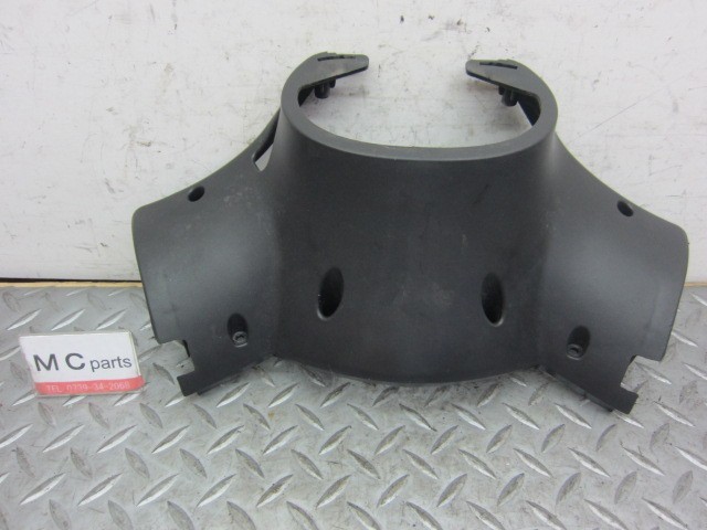 ベネリ アディバAD125 ZBND ハンドルカバー下 黒 ブラック 割れ無 ADIVA拍卖