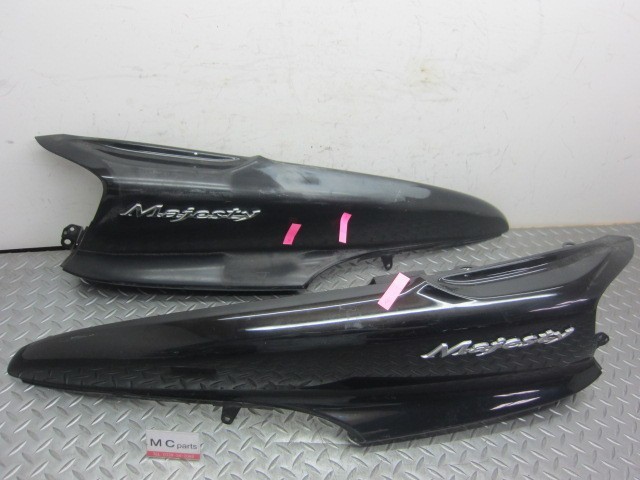 ヤマハ マジェスティ250C SG03J サイドカウル左右セット 黒 ブラック 割れ無 シートカウル拍卖
