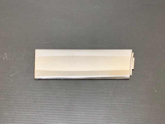 86-88 モンテカルロ ロッカーパネル 左側 リアフェンダー拍卖