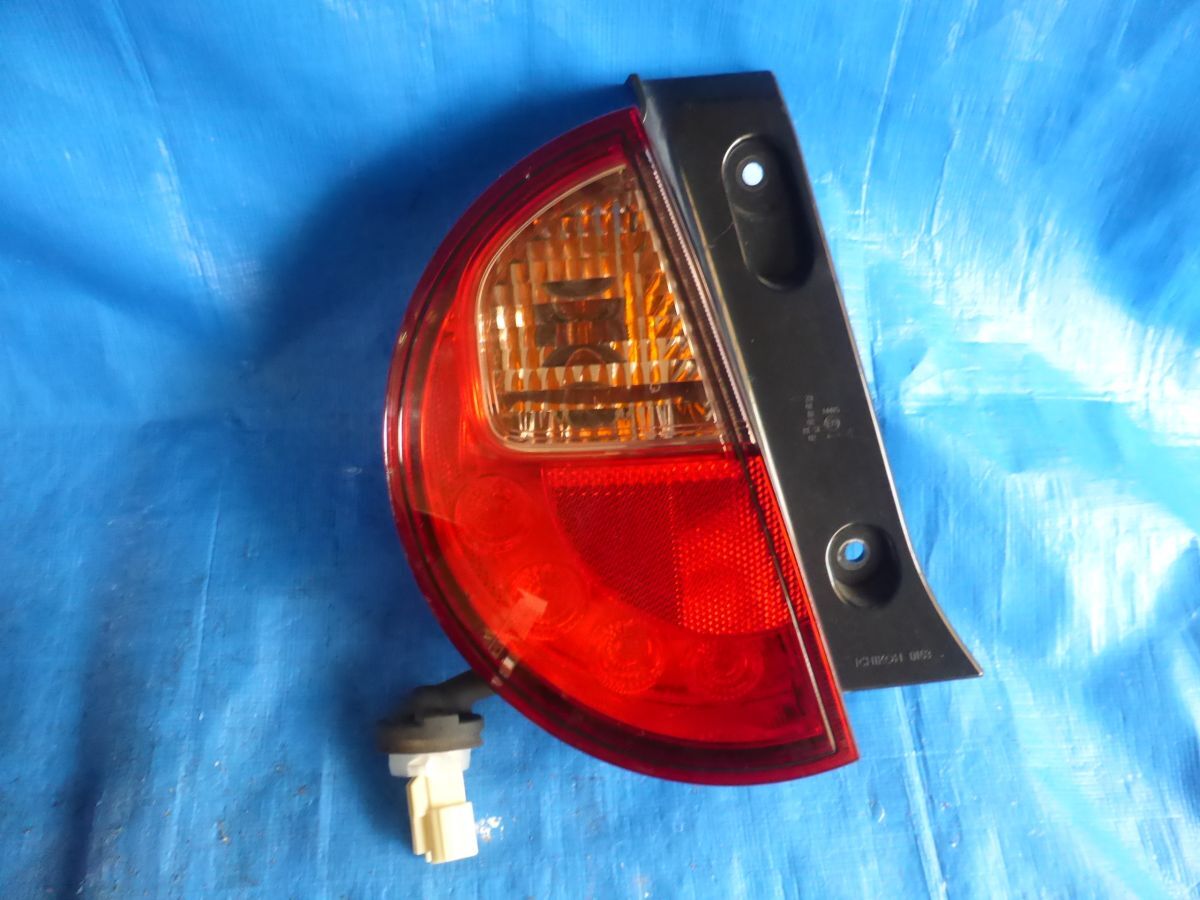 11 HE33S ラパン テールランプ 左 LED ライト ICHIKOH D153 拍卖