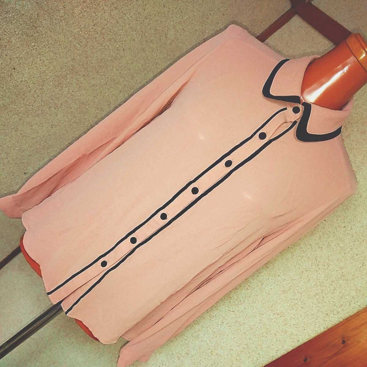 muse muse by ROYAL PARTY サーモンピンク×ブラックのテロテロ透け感ありセクシー&エレガントなブラウス M 拍卖