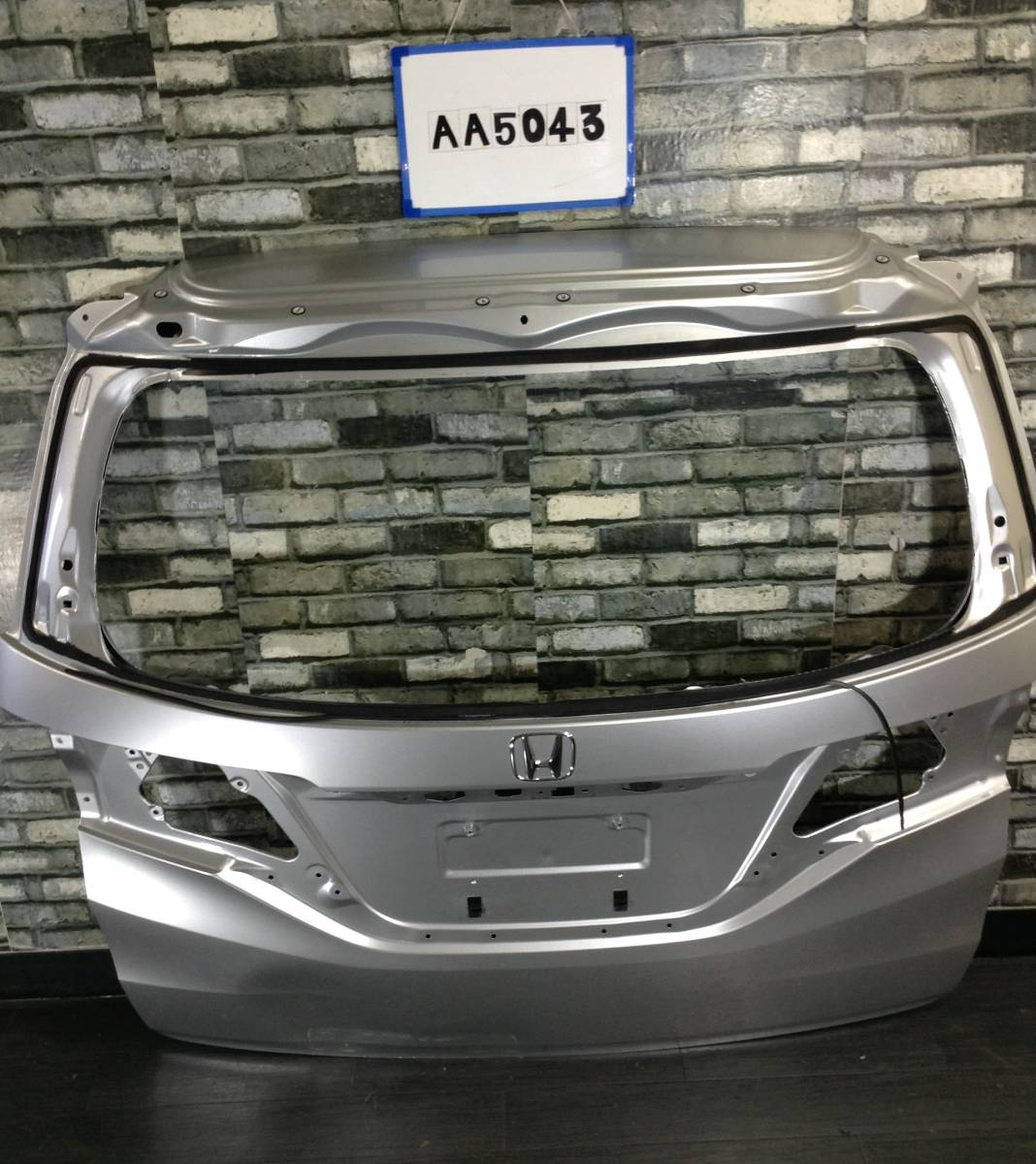 ★★★AA5043★★ RC4 ホンダ オデッセイ リアゲート リアドア バックドア拍卖