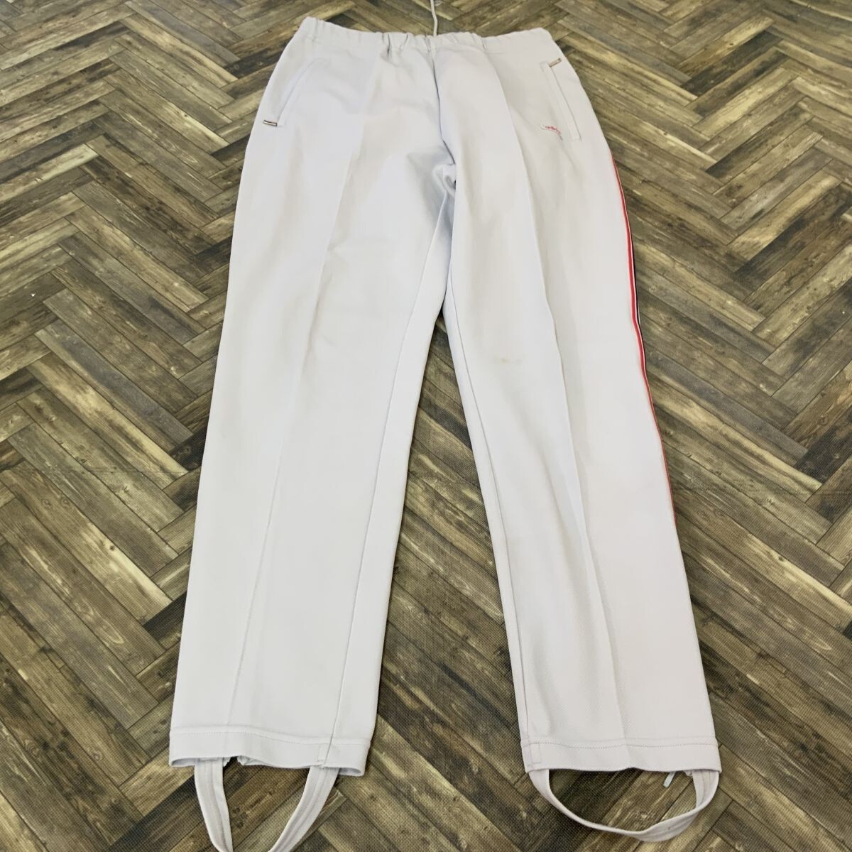 QS1066 アディダス adidas デサント レトロ ジャージ トラックパンツ グレー L 汚れあり拍卖