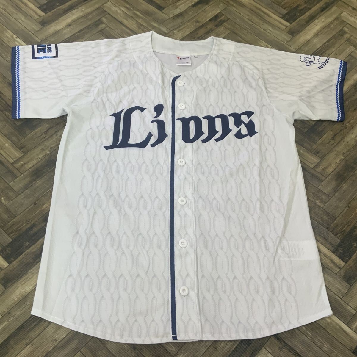 QS1092 埼玉西武ライオンズofficial 半袖ユニフォームシャツ ホワイト メンズS拍卖