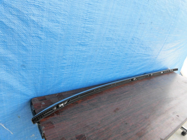 AL30 ベンツ W205 Cクラス ルーフレール 右拍卖