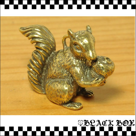 solid brass ソリッド ブラス 真鍮 生地 鋳物 鋳造 リス りす チャーム キーホルダー レザークラフト パーツ拍卖
