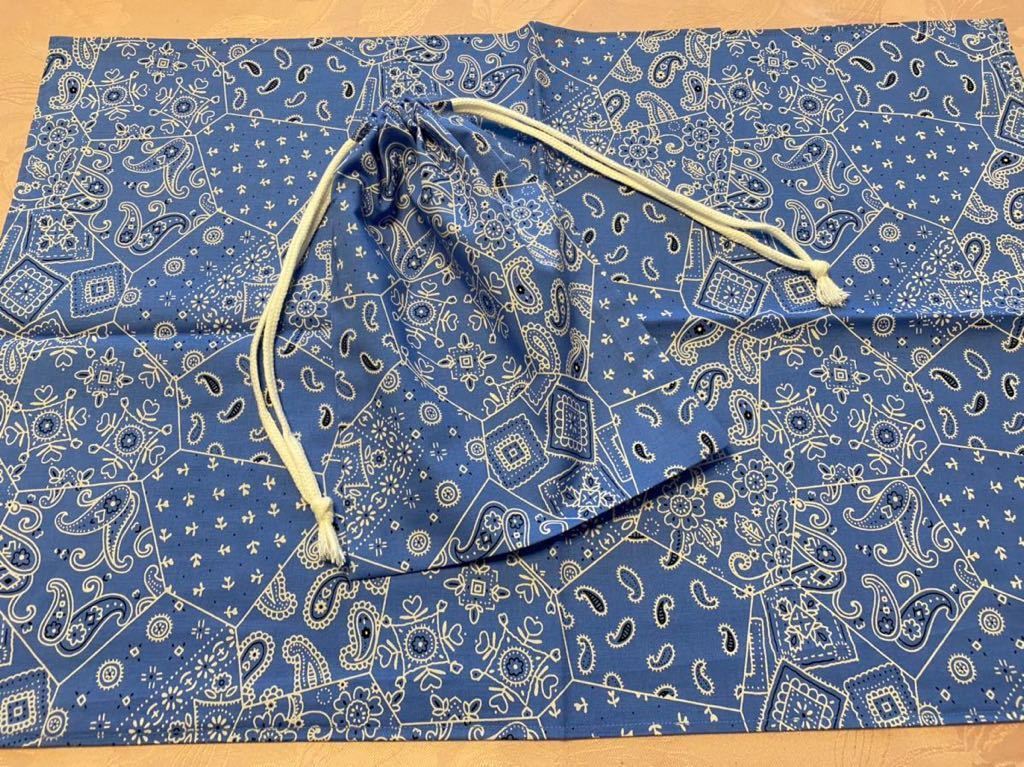 No.104 裏付ランチョンマット&巾着 ハンドメイド 40x60 バンダナ柄 男の子拍卖