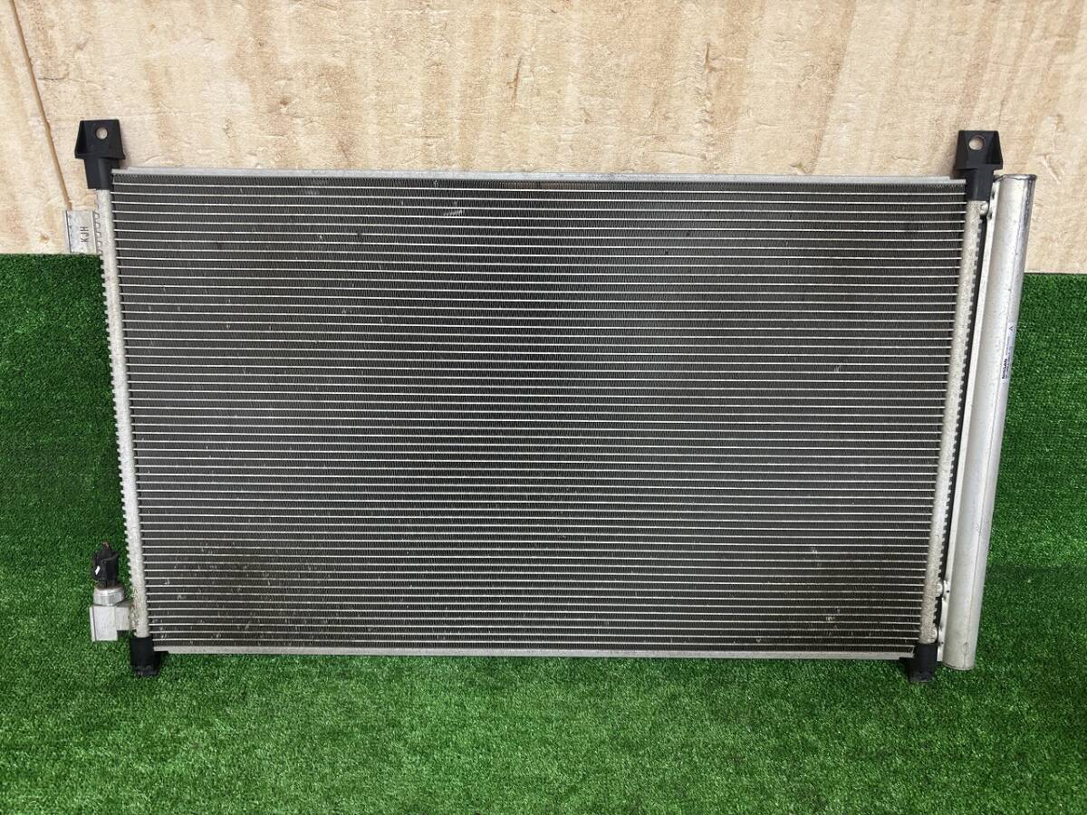 ★☆セレナ C27 GFNC27 後期 純正 コンデンサー 92100-5HA0B☆★拍卖