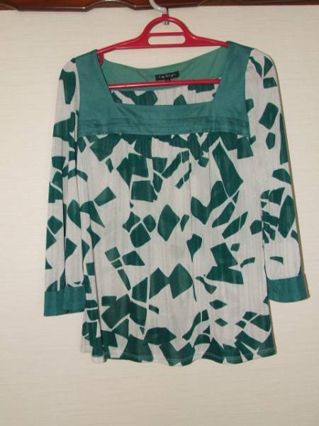 【綺麗】★インディヴィ INDIVI 春夏プルオーバー/38★拍卖