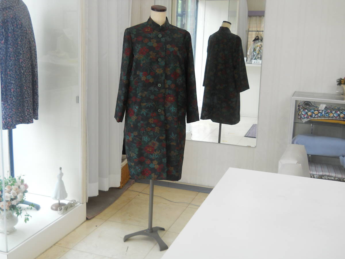 love168♪ リメイクの大島紬花柄のコート拍卖