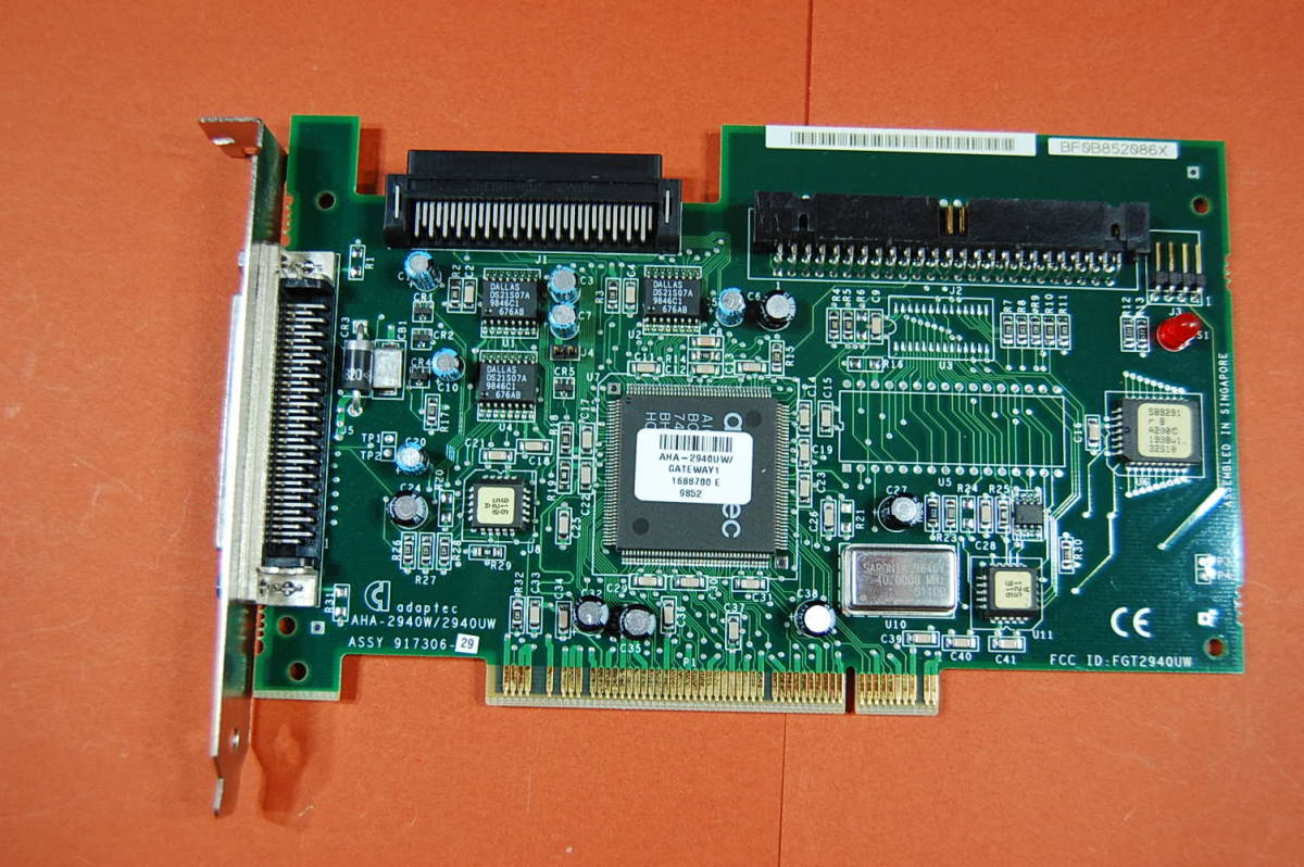 中古 PCI Ultra SCSI カード Adaptec AHA-2940UW? 動作未確認 現状渡し ジャンク扱いにて 9852 拍卖