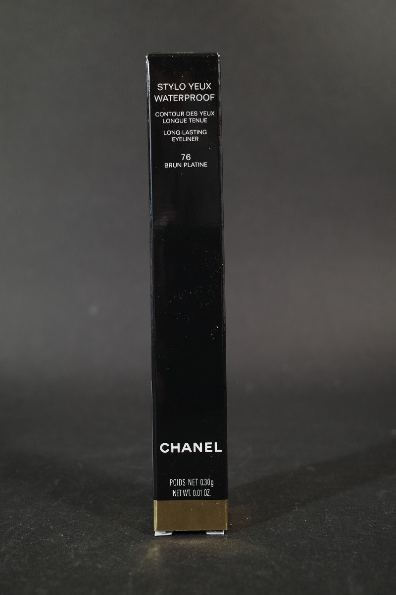 新品 未使用 CHANEL シャネル スティロ ユー ウォータープルーフ N 76 ブラン プラティーヌ アイライナー 限定色拍卖