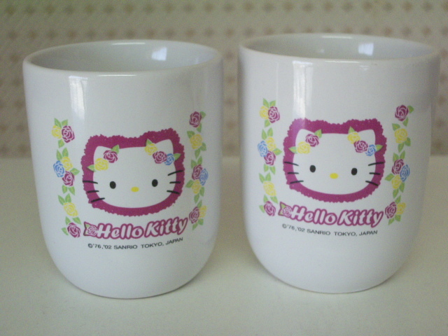 複数有◆ハローキティ 2002年製◆湯呑み 湯飲み 湯のみ 2個set◆陶器製◆昭和 レトロ拍卖
