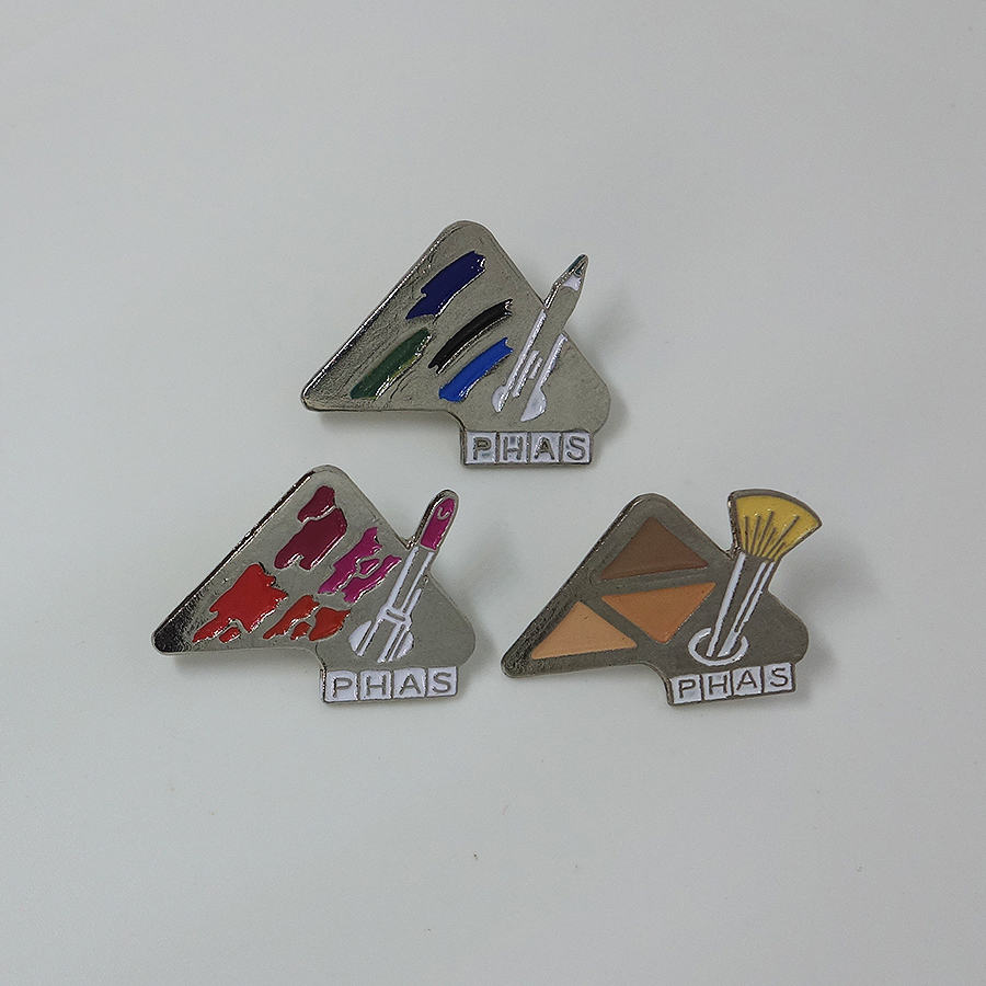 PHAS 化粧品 ピンバッチ 3点セット 口紅 アイライナー メイクブラシ ピンズ コスメ マニア コレクター #p-11226拍卖