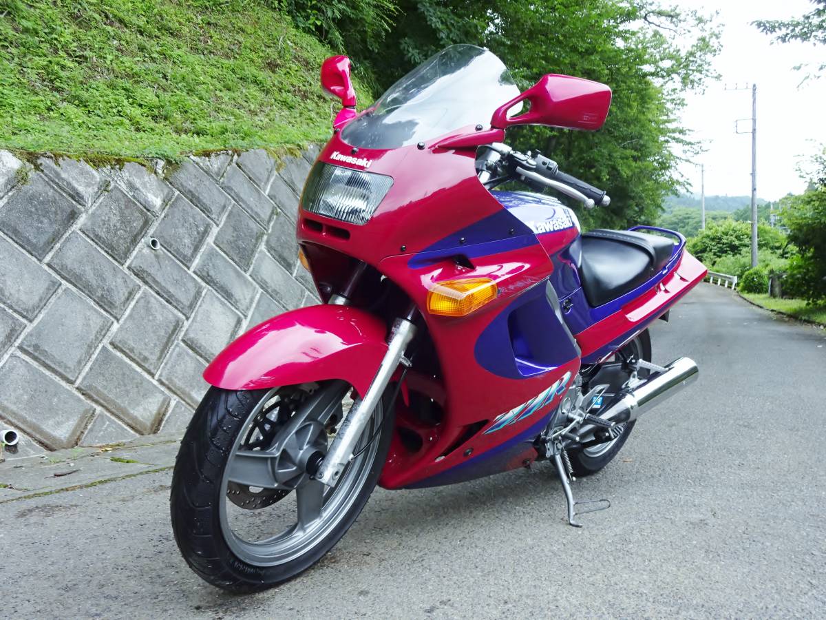 ローン、カード使えます!ZZR250、セル付40馬力モデル!走行18400km実走テスト済!専用設計アルミツインチューブフレーム!拍卖