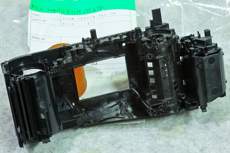 ☆富士 フジフイルム ズーム カルディア 900 デート 本体F室部 新品部品 ZOOM CARDIA 900 DATE です!!!拍卖