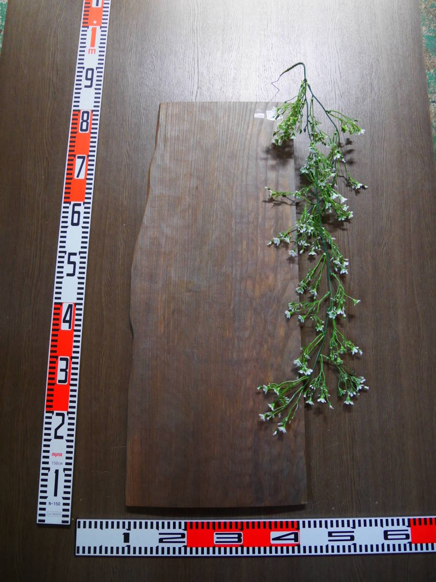 e0052643 神代欅●なぐり加工●厚約1.3cm☆無垢板1枚板 木材 板 DIY 板材 天板 棚板 テーブル 看板 花台など種類豊富!拍卖