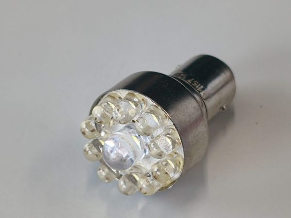 回って点滅するLED S25ダブル-11LED 青 ブルー 口金タイプ 12V仕様 コーナリングランプ ストップランプ テールランプ ウィンカーランプ等拍卖