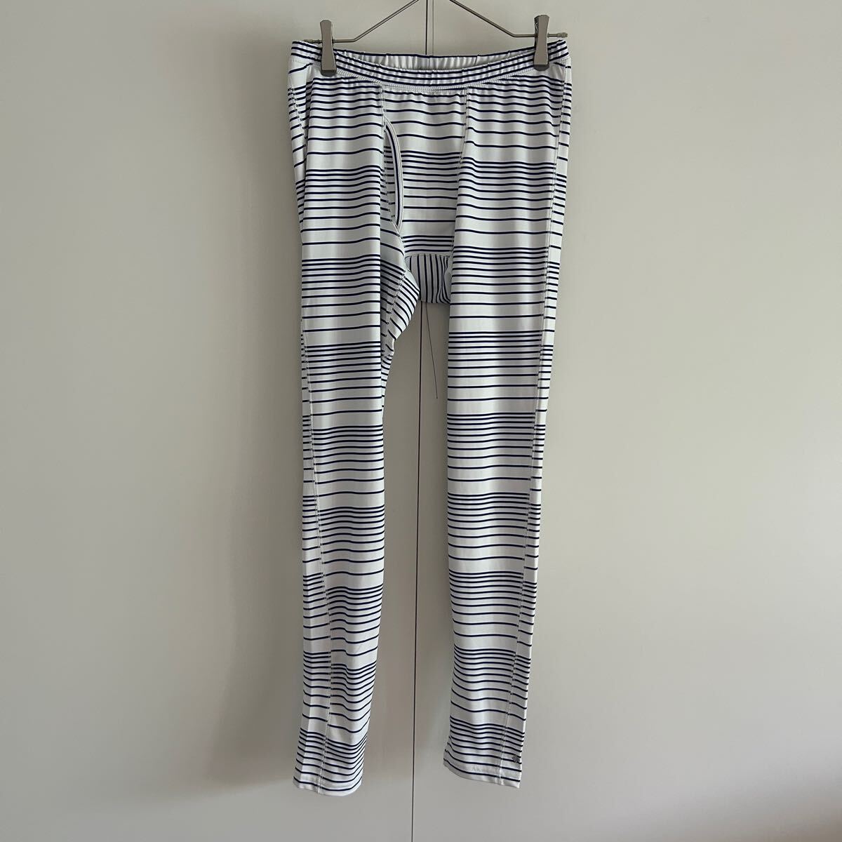 コロンビア Columbia PM8937 OMNI-WICK ストレッチレギンス 吸湿速乾 ボーダー柄 Mサイズ コンパクト便発送拍卖