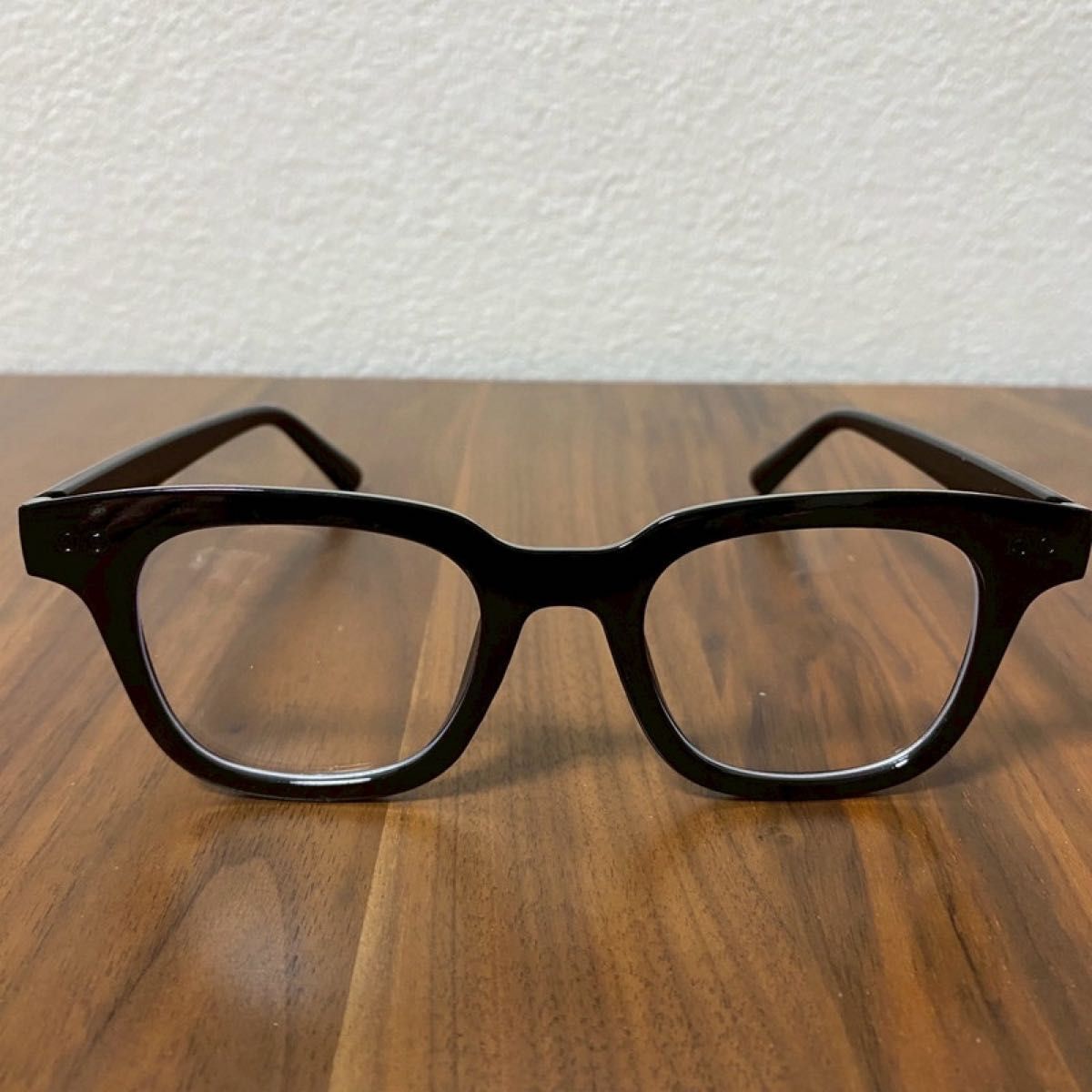 黒縁メガネ だてめがね 新品 小顔効果 ブラック 韓国 学校 おしゃれ 伊達メガネ 度なし かわいい 大きめフレーム 黒ぶち拍卖