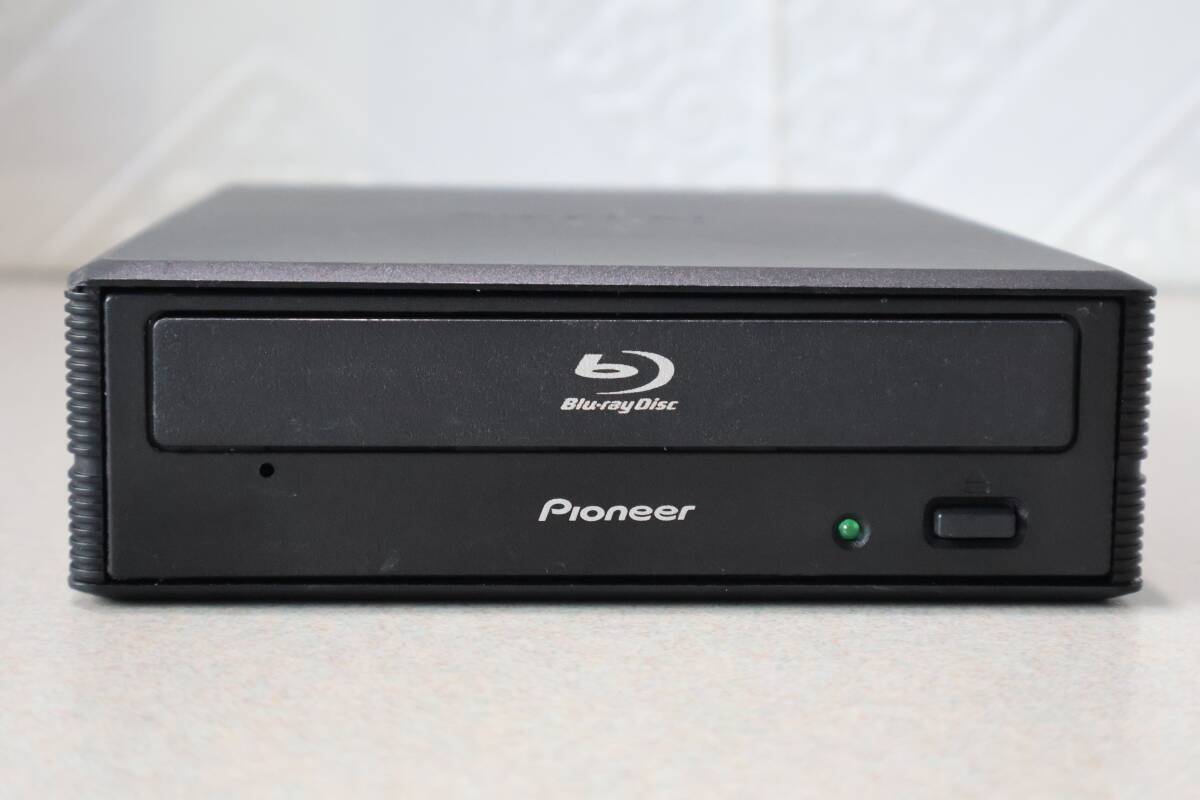 アダプタ付き G8252 P【すぐに使える完動品】Pioneer 外付けBDドライブ BDR-X12JBK DC12V 高速USB対応 読み書き良好拍卖