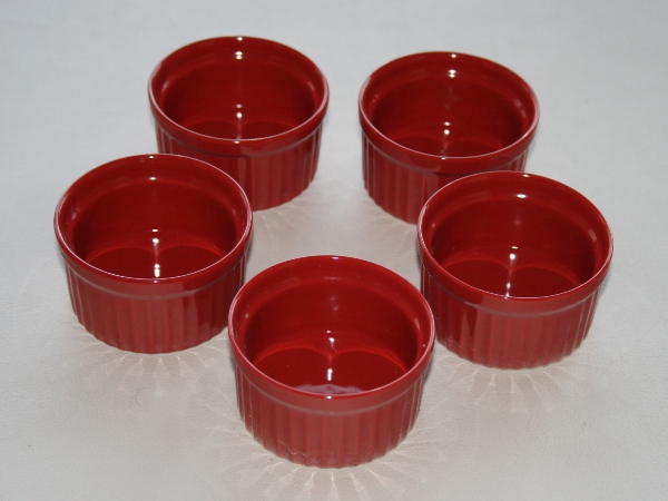 情熱の赤い器 小さなスフレ ココット 10個セット ●訳あり品●拍卖