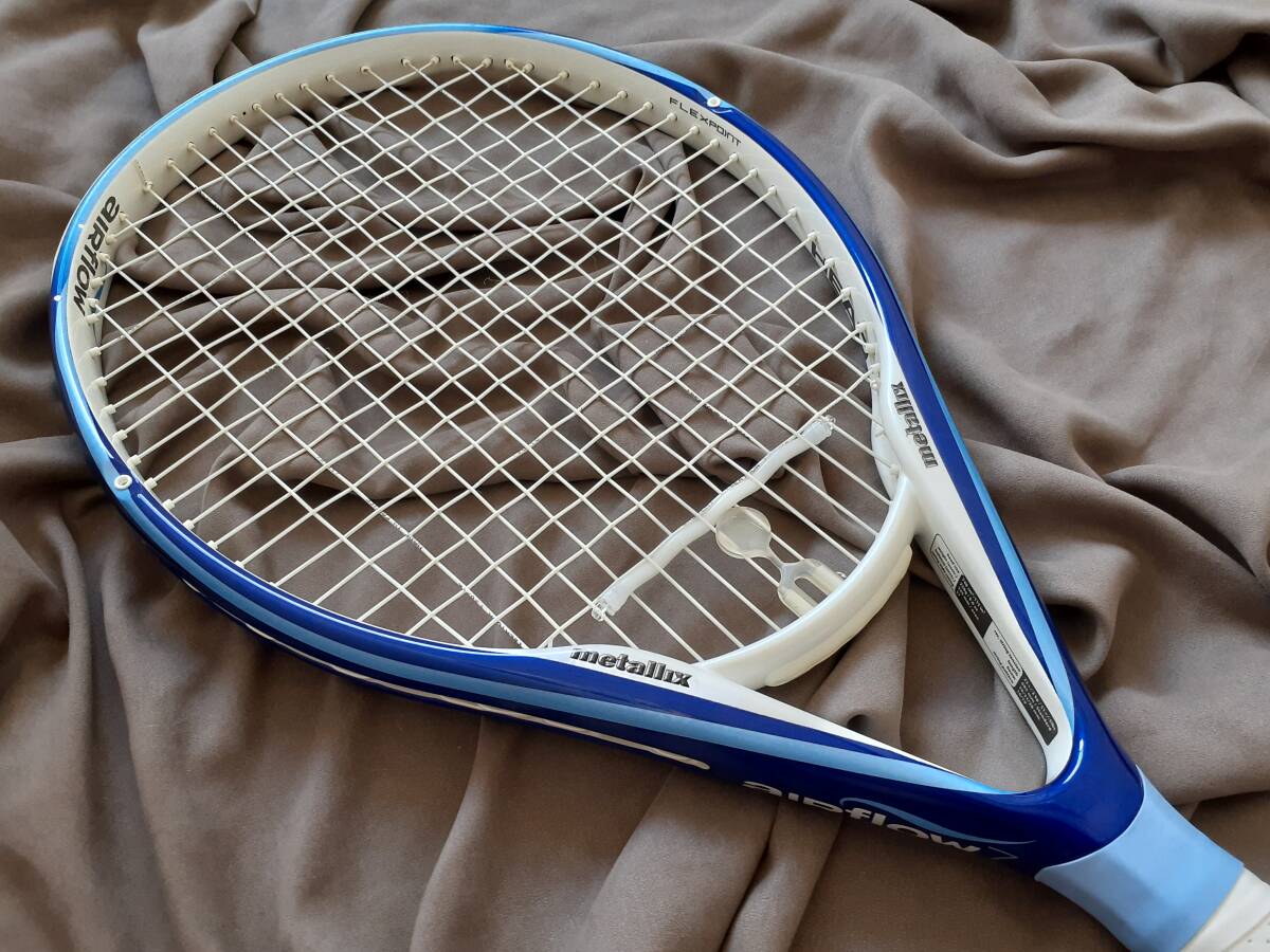 【送料無料/良品/超軽量高反発】ヘッド メタリックス エアーフロー7 115spin G2 シュテフィ・グラフ開発モデル デカラケ拍卖