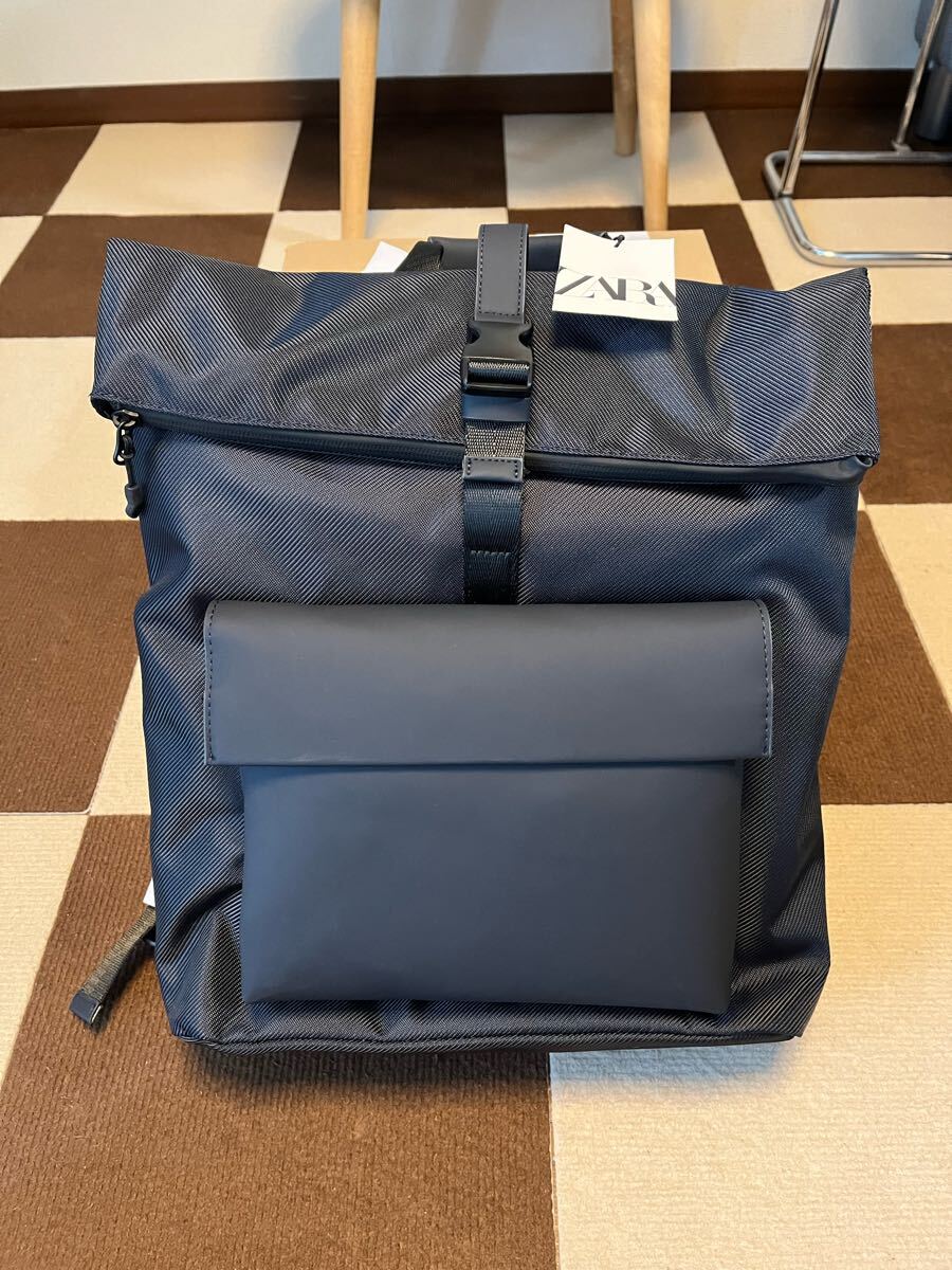 ZARA 新品未使用 コンビバックパック 紺 保存袋/箱付き拍卖