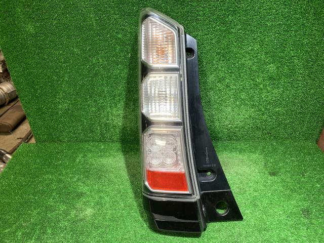 N-BOX + DBA-JF2 左テールランプ 33551-TY0-J01拍卖