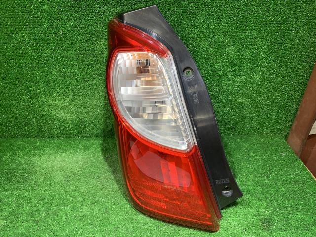 アルト DBA-HA25S 左テールランプ 35670-64L00拍卖