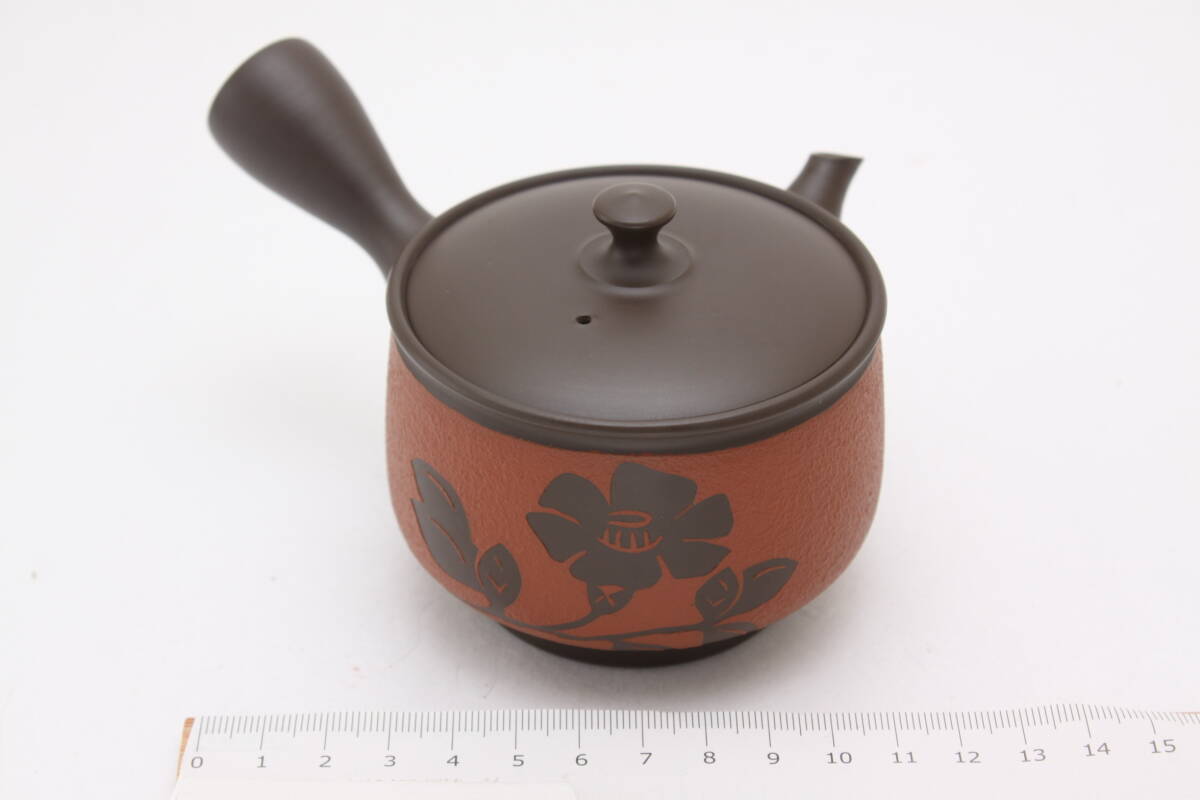 3581 新品未使用 常滑焼 秋峰 190g 紫泥 牡丹画 椿画 横手 急須 茶注 煎茶道具拍卖