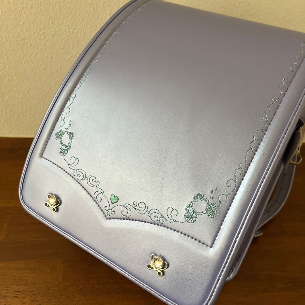 女の子ランドセル パープル系 大きなダメージなし パール 馬車 パールパープル テイジン エアリー拍卖