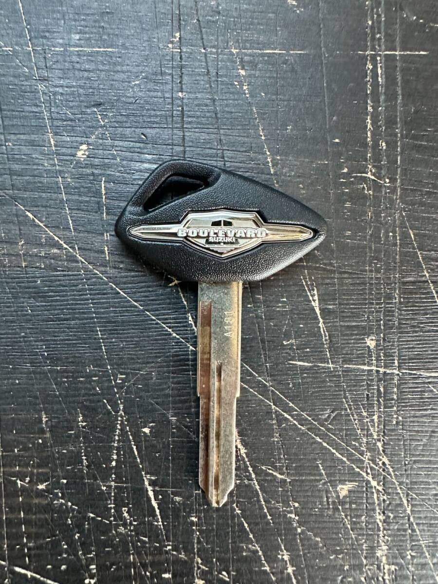 スズキ 純正 ブルバードC50 イントルーダークラシック800/C800 VL800 キー key 37146-41FA0 SUZUKI 未使用 メーカー純正品 Genuine JDM拍卖