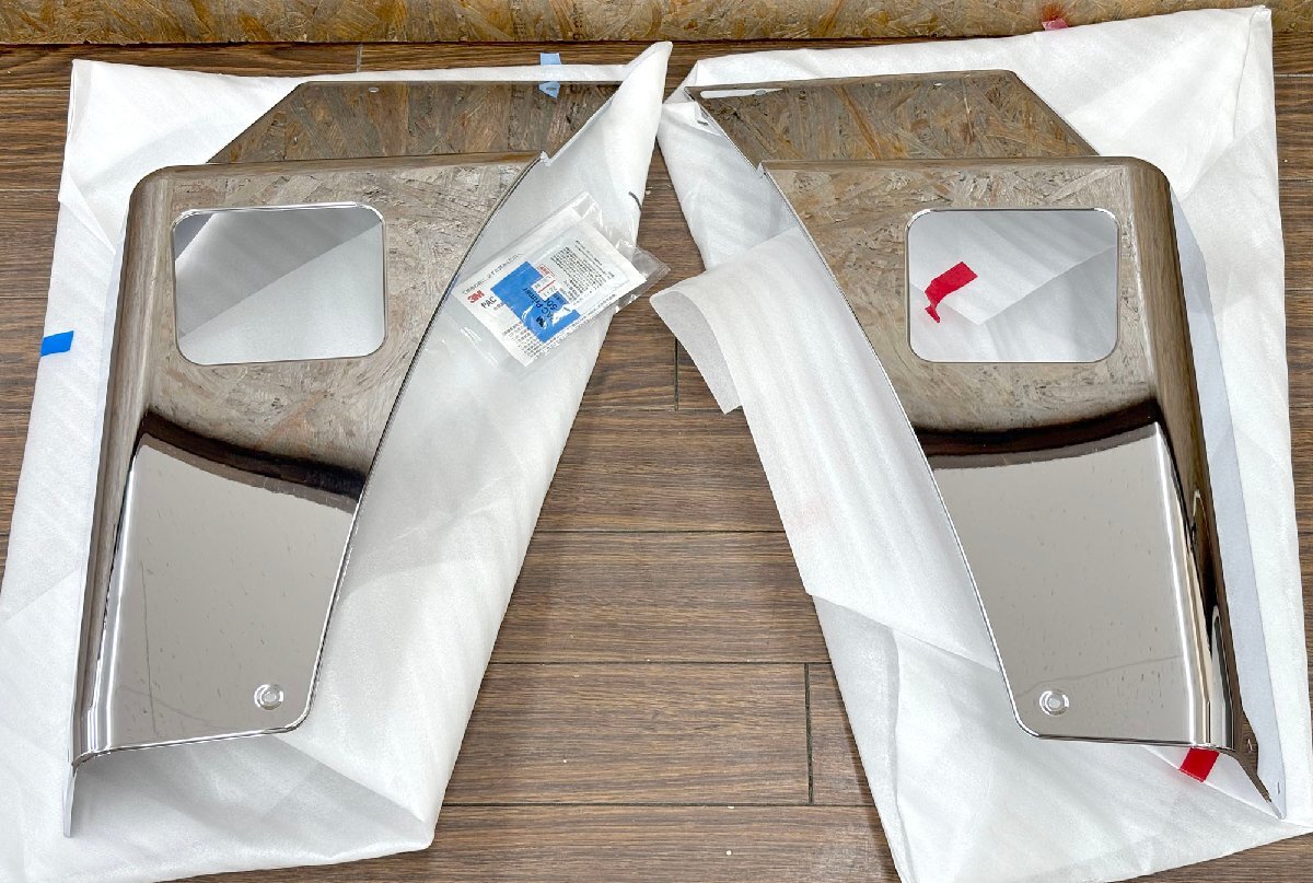 新品未使用 三菱ふそう MITSUBISHI FUSO 純正 メッキマッドガードカバー QZ100586スーパーグレード 24年型拍卖