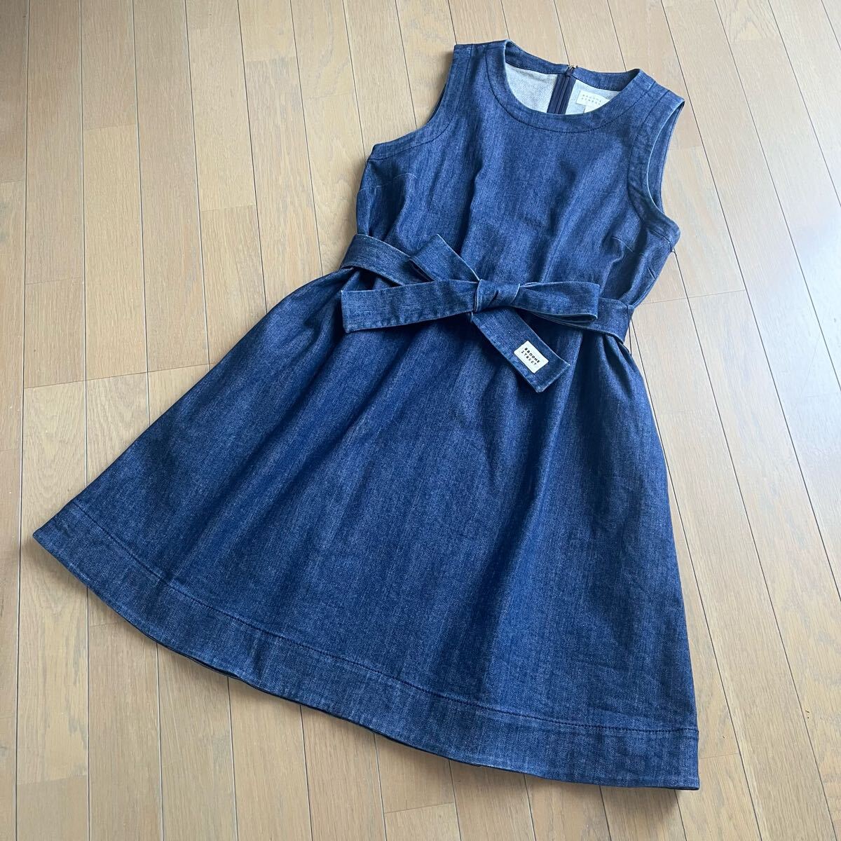 ケイトスペード ニューヨーク デニムワンピース  ノースリーブ拍卖