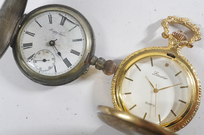 1円~【G330】懐中時計 まとめ 2点 0.800刻印あり 銀製ケース 銀無垢 ホールマーク クオーツ 手巻き アンティーク拍卖