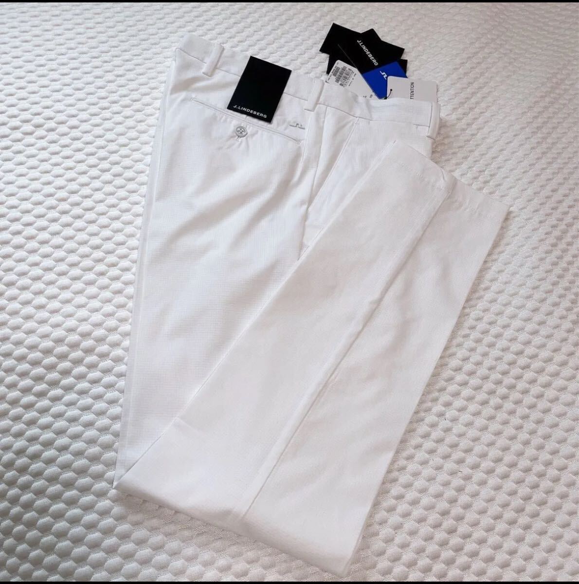新品 J.LINDEBERG メンズ ゴルフウェア ストレッチ パンツ 速乾 吸湿 通気 軽量 パンツ 32サイズ ホワイト Jリンドバーグ 正規品拍卖