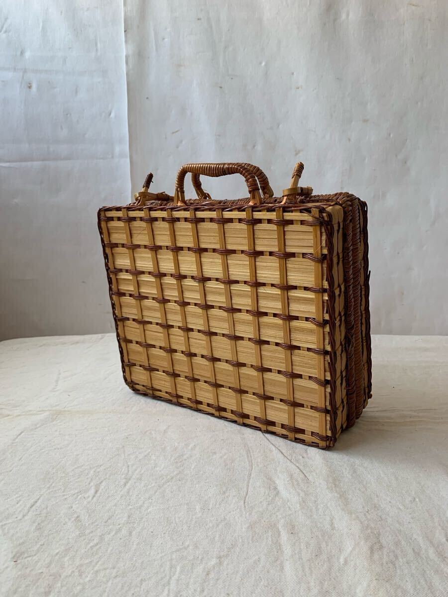 美品 デザインが素敵な持ち手付カゴバッグ バスケット籠かご小物入昭和レトロ古道具アンティークビンテージ店舗什器インテリアディスプレイ拍卖