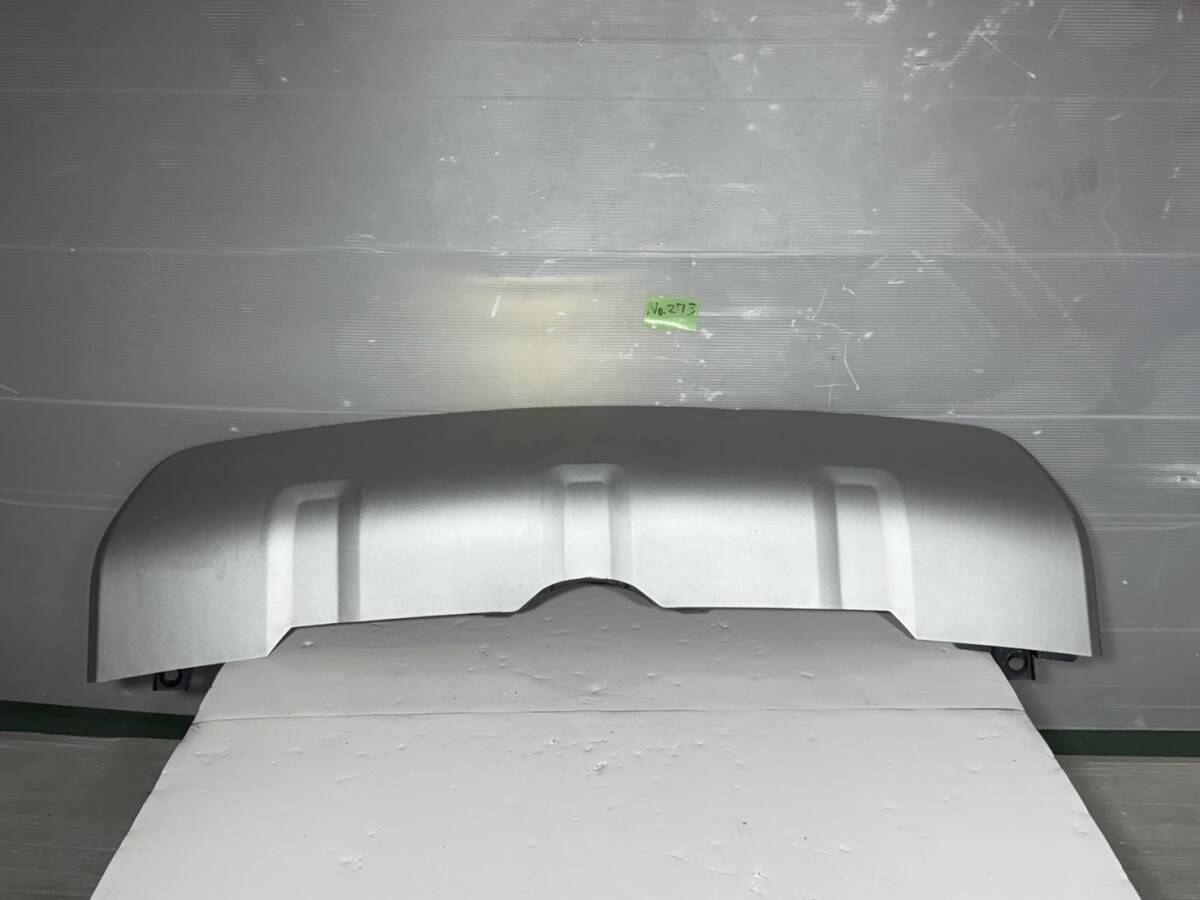 No.273 《美品/破損なし》 ランドローバー ディスカバリースポーツ L550 純正 リアディフューザー拍卖
