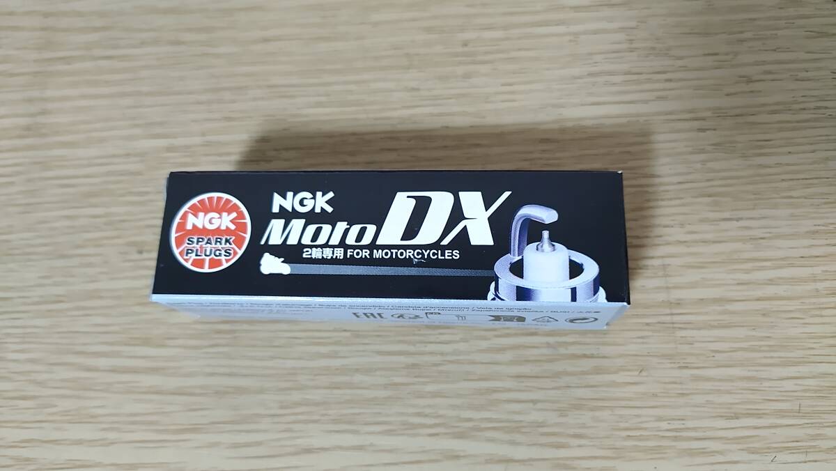 スパークプラグ 点火プラグ NGK MotoDX CR7EDX-S スズキGSX400インパルス スカイウェイブ650 GSF1250F GSR250 ヴェクスター125 アヴェニス拍卖
