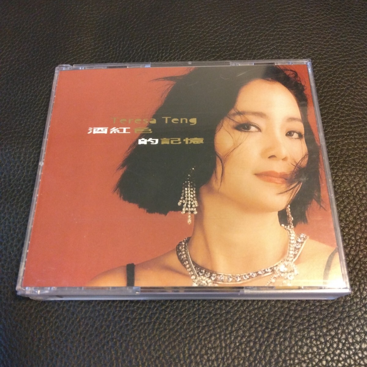 2CD+VCD☆☆☆テレサ・テン(鄧麗君)/ 十年日曲精選~酒紅色的記憶☆☆☆拍卖