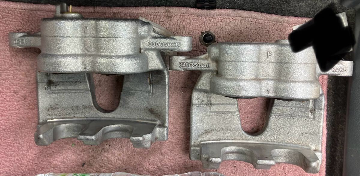 愛知 2ポット 2POT メルセデス ベンツ W177 Aクラス キャリパー ブラケット無 2つ ブレーキ ドイツ フロント 前拍卖