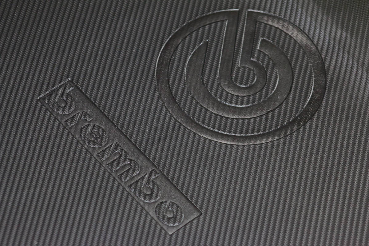 カーボン シート生地 ブレンボマーク 検)brembo ss900ie ss1000ie ss800拍卖