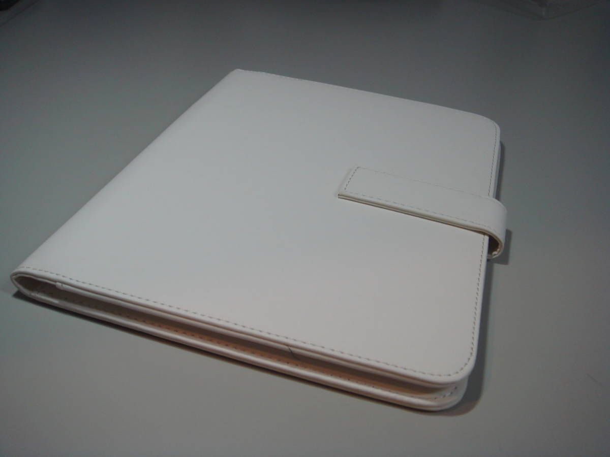 (最安値) 純白レザー調のカバー付きノート(未使用新品)の出品です拍卖