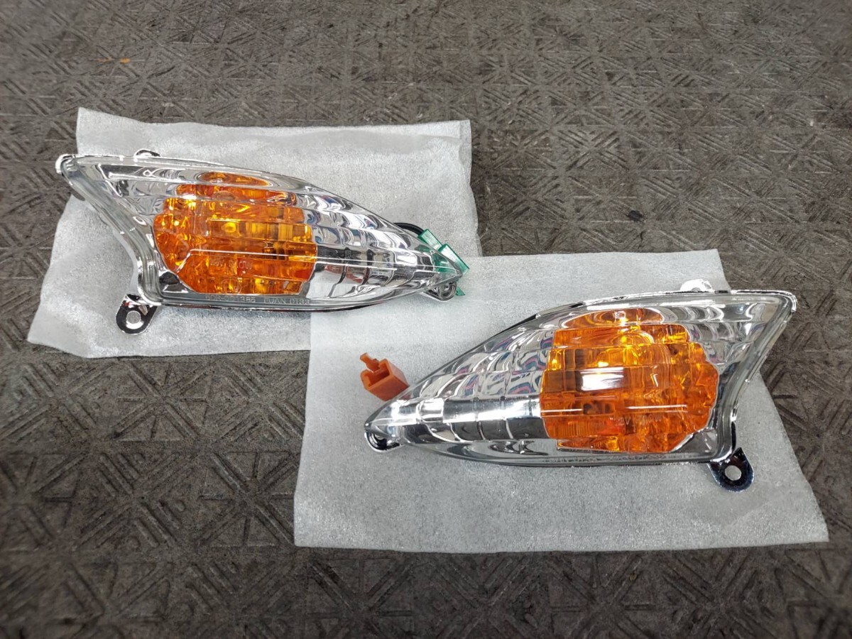 ヤマハ シグナスX125 SE44J #22 フロントウィンカー 左右セット 未使用・開封のみ YAMAHA 純正 部品 パーツ拍卖