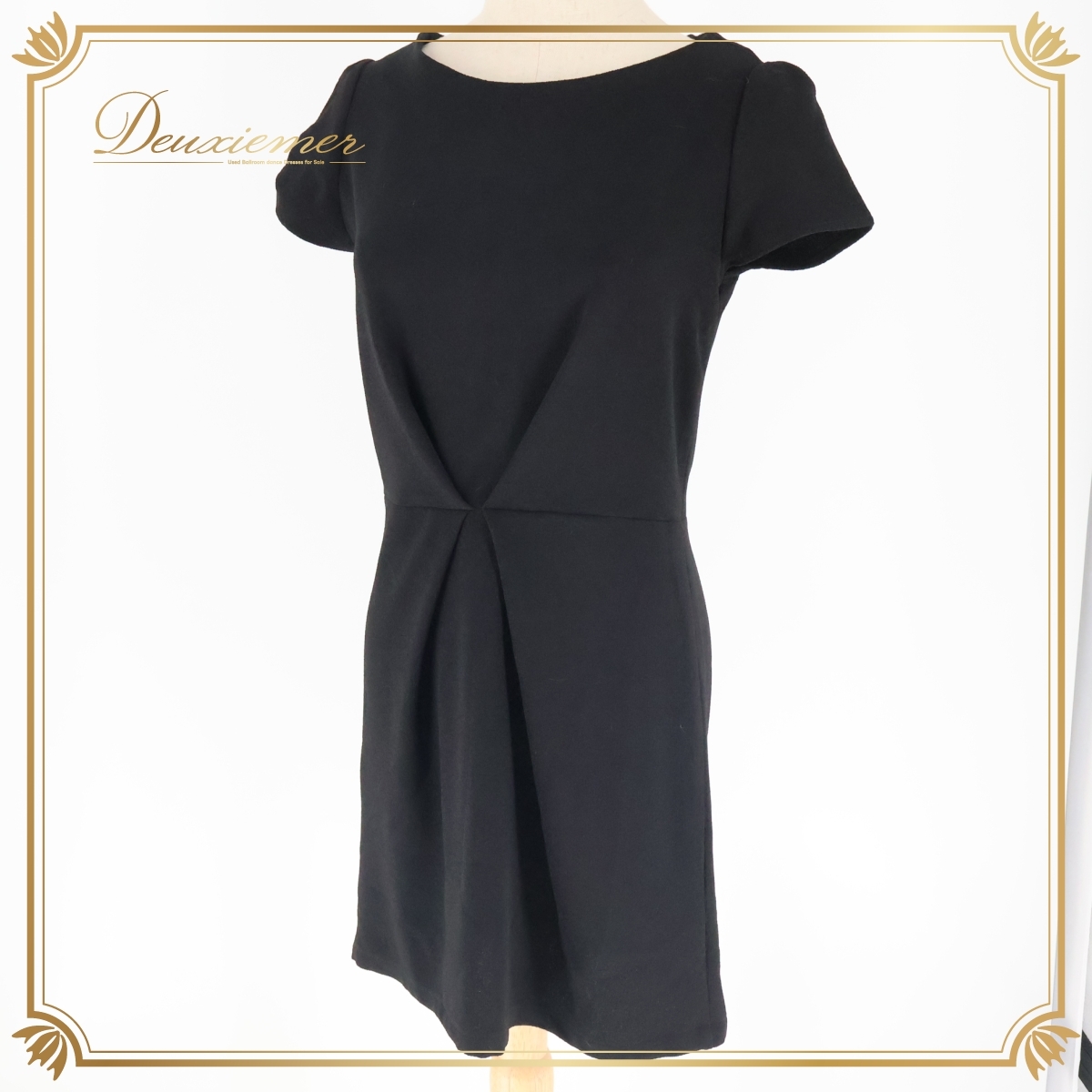 『送料無料』【イギリス製 パーティドレス】ブラック ワンピース ドレス ショート丈 黒 真っ黒 無地 シンプル 発表会 イベント ダンス拍卖