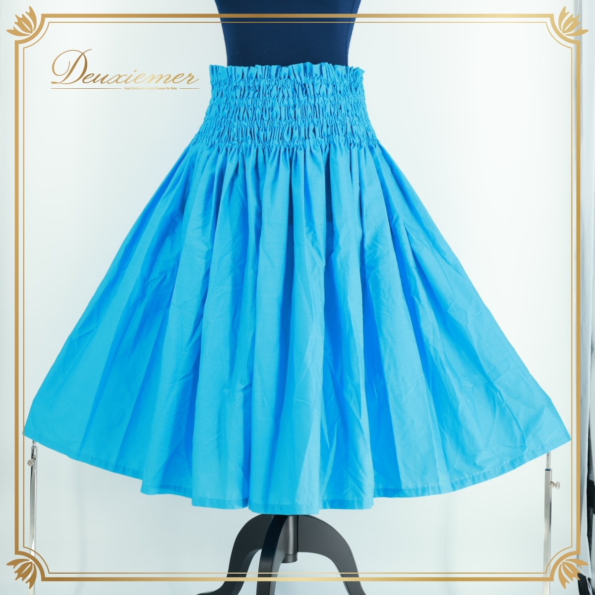 フラダンス 衣装 パウスカート ブルー系 フラ ダンス 水色 ハワイアン アロハ 無地 シンプル シングル 爽やか 明るい ふんわり ゴム 練習拍卖