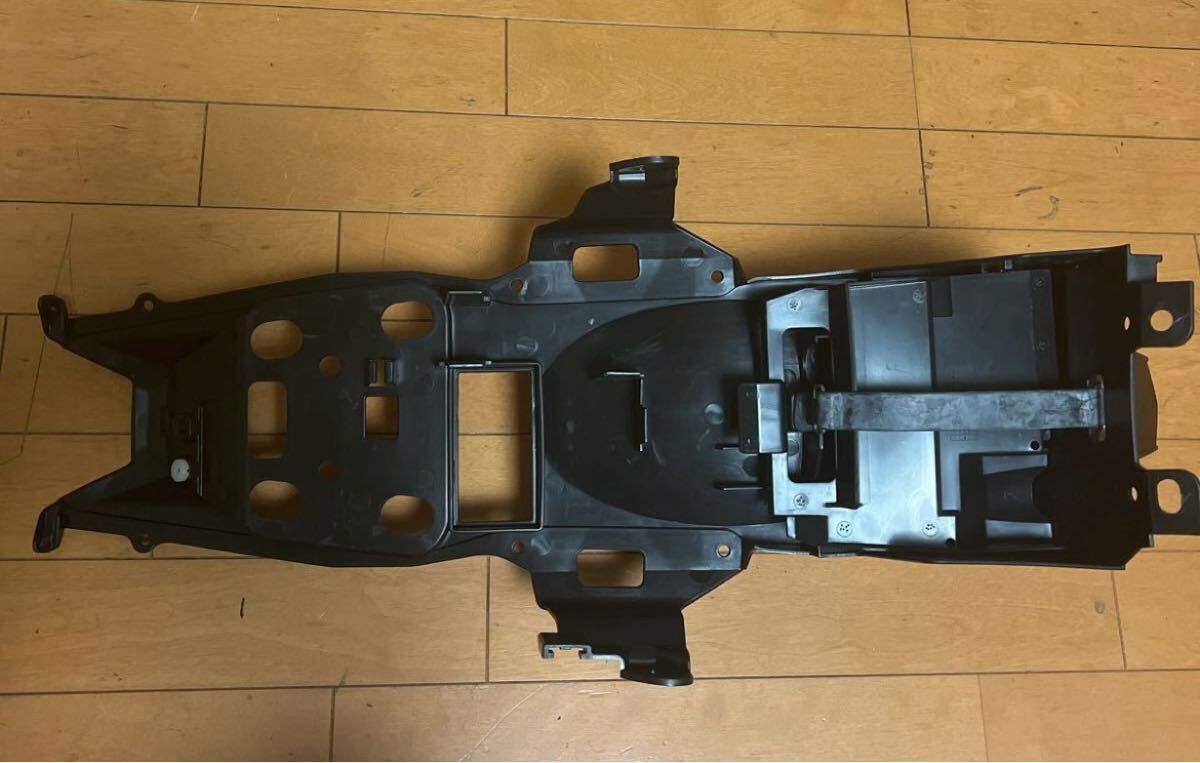 YZF-R25 リアインナーフェンダー ヤマハ拍卖